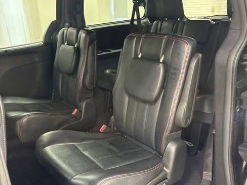 Used 2019 Dodge Grand Caravan GT FWD image 24