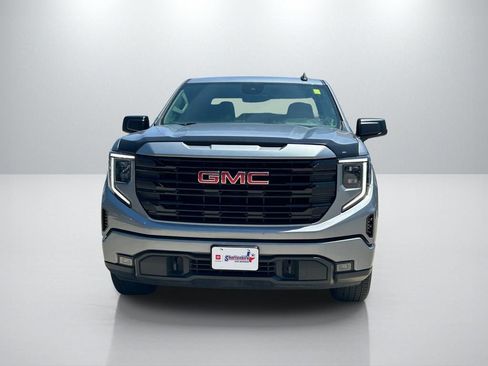 Used 2024 GMC Sierra 1500 Elevation RWD image 2