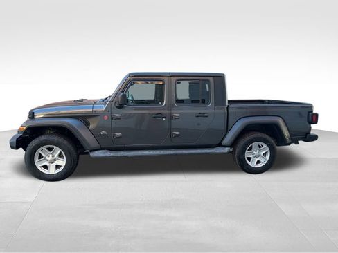 Used 2020 Jeep Gladiator Sport w/ Quick Order Package 24S AWD/4WD image 2