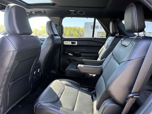 Used 2023 Ford Explorer ST w/ Equipment Group 401A AWD/4WD image 32