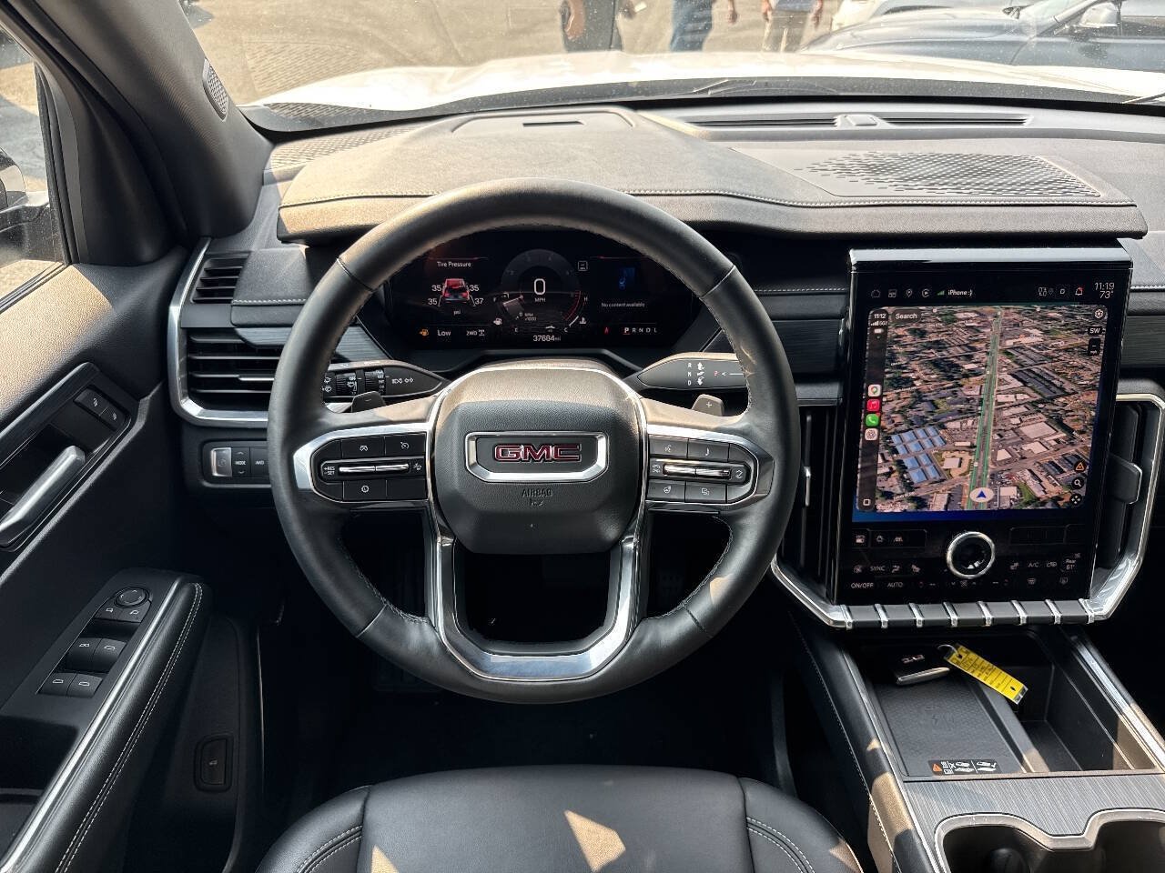 Used 2024 GMC Acadia Elevation AWD/4WD image 25