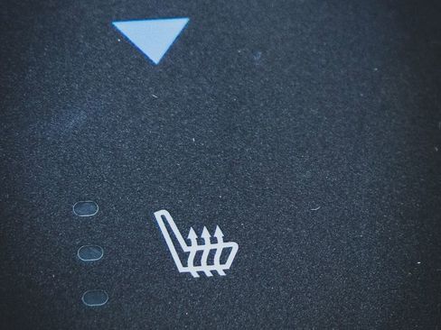 Used 2015 Chevrolet Volt Premium w/ Premium Trim Package image 26