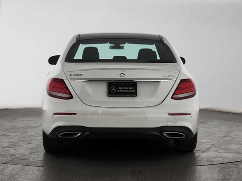 Used 2020 Mercedes-Benz E 450 4MATIC Sedan image 4