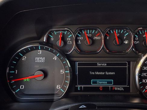 Used 2018 GMC Sierra 1500 SLE w/ SLE Value Package image 12