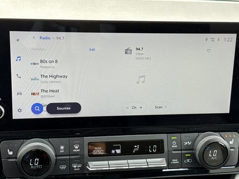 Used 2025 Toyota Grand Highlander AWD image 25