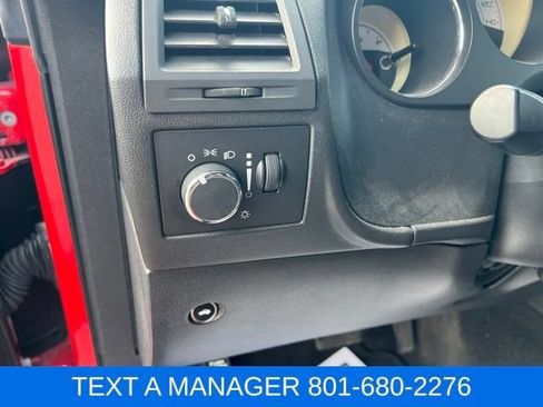 Used 2014 Dodge Challenger SXT RWD image 17