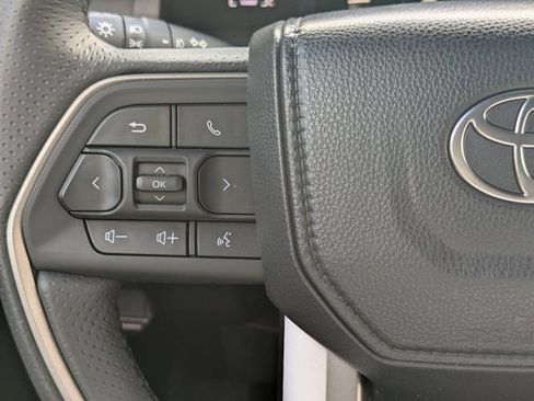 Used 2026 Toyota 4Runner SR5 RWD image 21