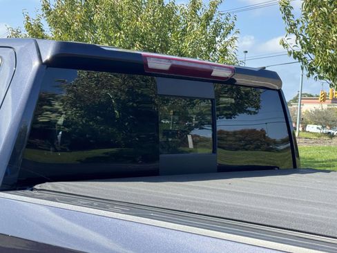 Used 2023 GMC Sierra 1500 SLT w/ SLT Premium Plus Package image 10