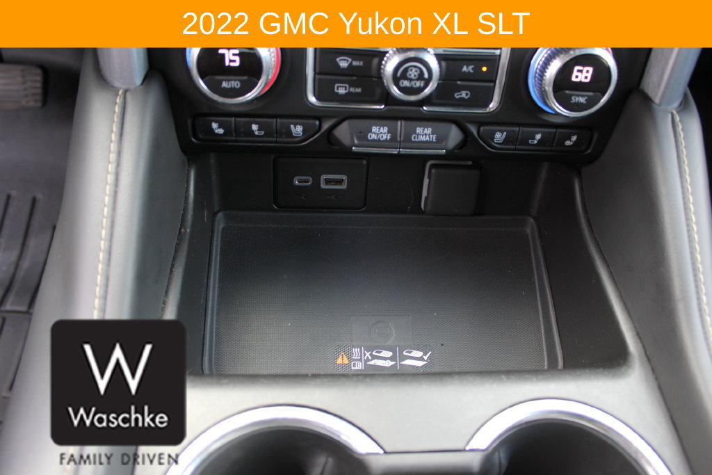 Used 2022 GMC Yukon XL SLT AWD/4WD image 36
