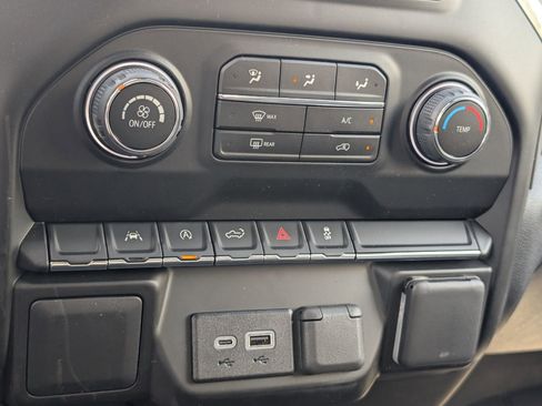 New 2026 Chevrolet Silverado 1500 Custom w/ Turbomax Blackout Package AWD/4WD image 15