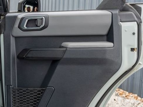 Used 2022 Ford Bronco Big Bend image 40