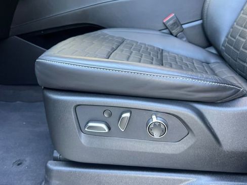 Used 2024 Cadillac Escalade ESV Sport Platinum w/ LPO, ONYX Package image 13