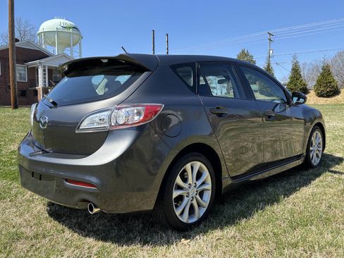 Used 2011 MAZDA MAZDA3 s Sport w/ Tech Pkg image 4