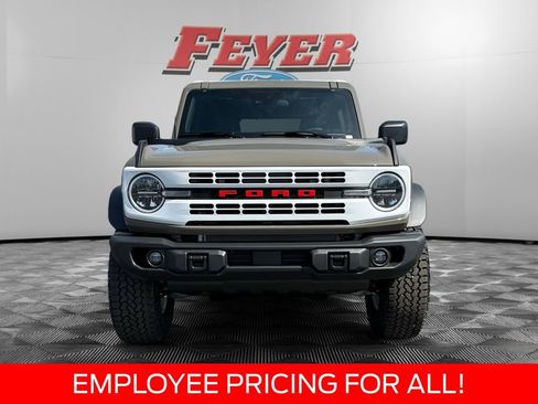 New 2026 Ford Bronco Heritage Edition AWD/4WD image 2