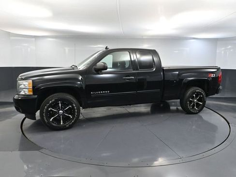 Used 2011 Chevrolet Silverado 1500 LT w/ All-Star Edition image 11