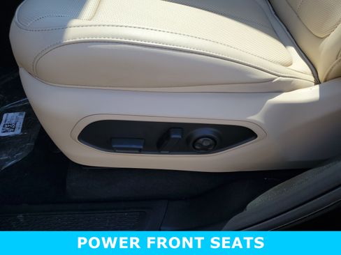 New 2025 Jeep Grand Cherokee Limited w/ Luxury Tech Group II image 20