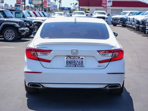 Used 2019 Honda Accord Sport image 7
