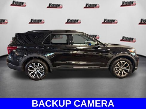 Used 2022 Ford Explorer ST-Line AWD/4WD image 4