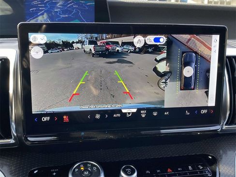 New 2025 Ford Expedition Max Platinum w/ Stealth Performance Package image 25