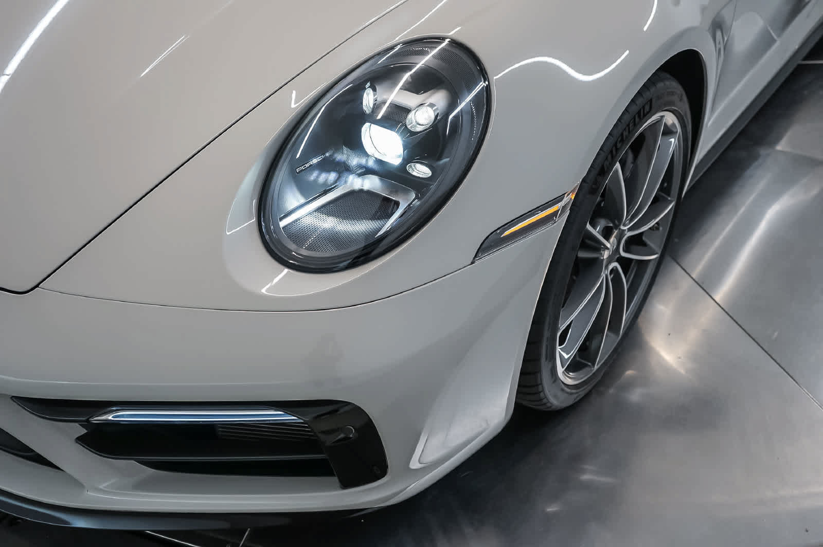 Certified 2022 Porsche 911 Carrera RWD image 16