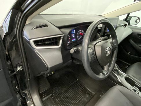 Used 2024 Toyota Corolla LE FWD image 32