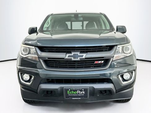 Used 2017 Chevrolet Colorado Z71 AWD/4WD image 2