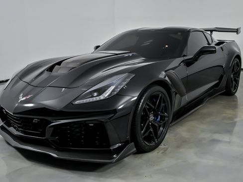 Used 2019 Chevrolet Corvette ZR1 image 6