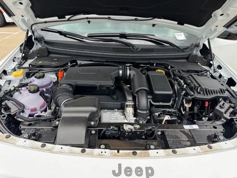 New 2026 Jeep Cherokee Laredo AWD/4WD image 33