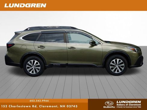 Used 2020 Subaru Outback Premium AWD/4WD image 2