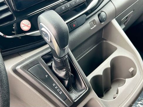 Used 2024 Ford Transit 350 XLT image 17