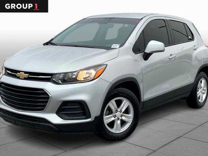 Used 2021 Chevrolet Trax LS w/ Tint and Cruise Package