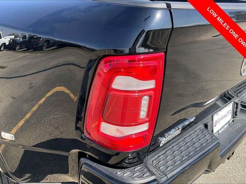 Used 2024 RAM 3500 Limited AWD/4WD image 29
