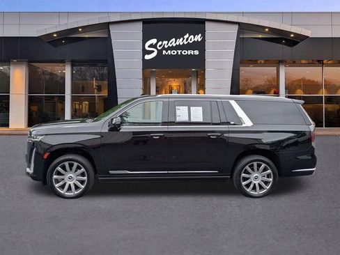 Used 2022 Cadillac Escalade ESV Premium Luxury Platinum AWD/4WD image 2