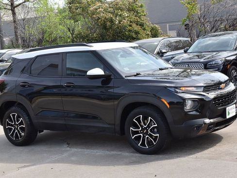 Used 2023 Chevrolet TrailBlazer ACTIV FWD image 5