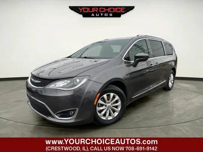 Used 2019 Chrysler Pacifica Touring-L