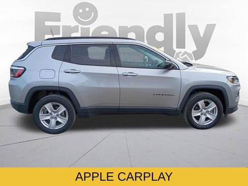 Used 2022 Jeep Compass Latitude w/ Convenience Group AWD/4WD image 5