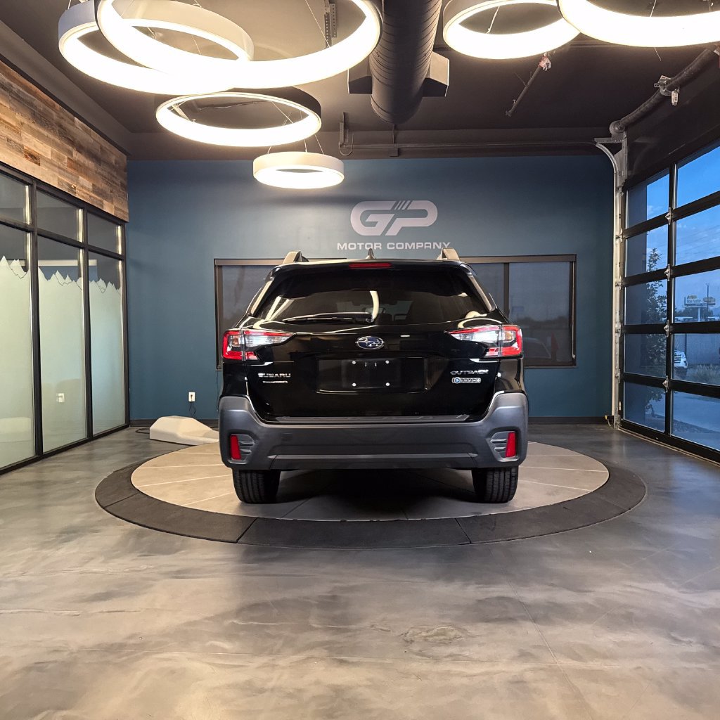 Used 2020 Subaru Outback Premium AWD/4WD image 4