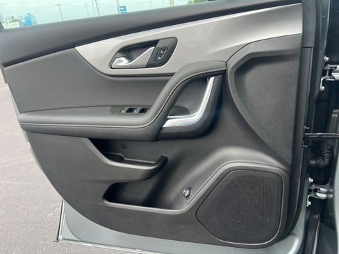 Used 2024 Chevrolet Blazer LT w/ Convenience Package image 11