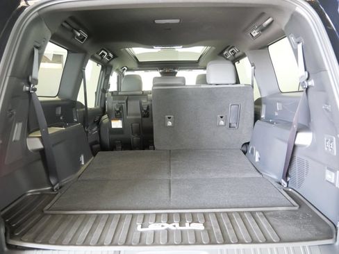Certified 2026 Lexus GX 550 w/ Accessory Package (2T) AWD/4WD image 34