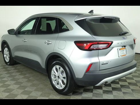 Used 2024 Ford Escape Active FWD image 10