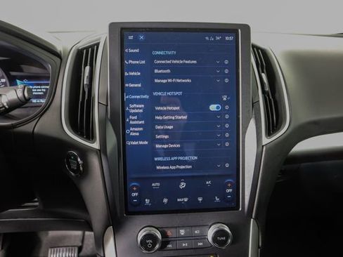 Certified 2024 Ford Edge SEL w/ Convenience Package image 40