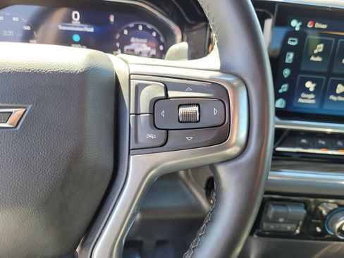 Used 2024 Chevrolet Silverado 1500 LT Trail Boss w/ LT Trail Boss Premium Package AWD/4WD image 33