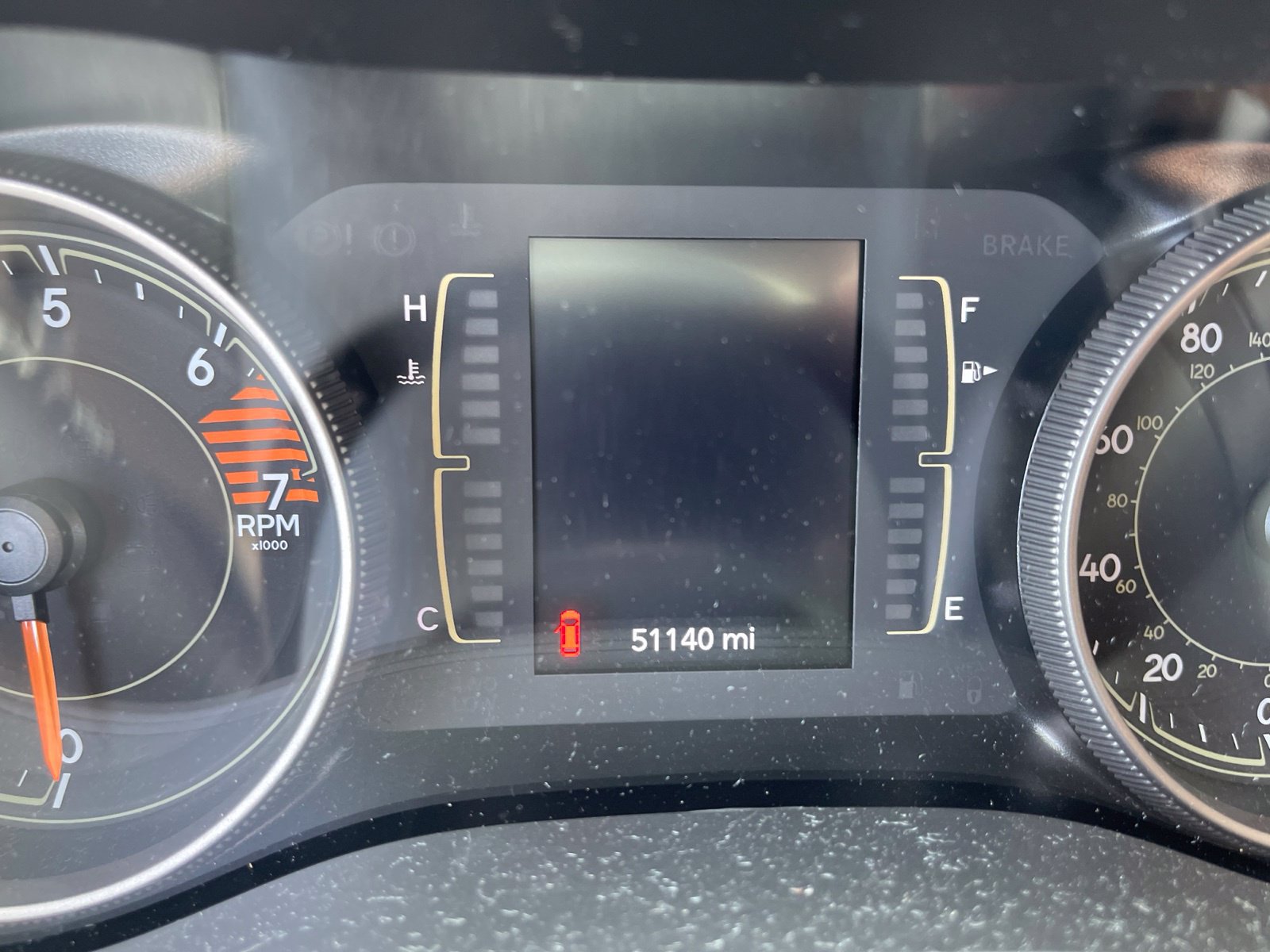 Used 2019 Jeep Cherokee Latitude w/ Popular Appearance Group FWD image 12