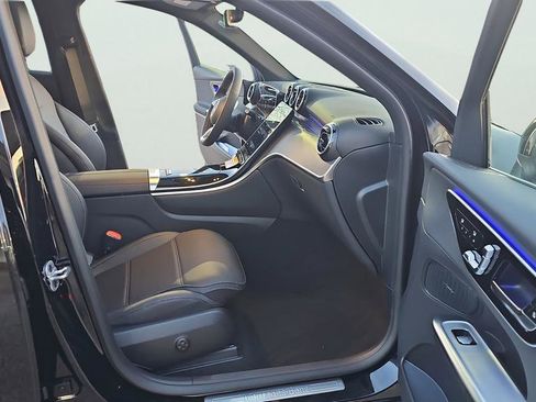 Certified 2026 Mercedes-Benz GLC 300 4MATIC image 21