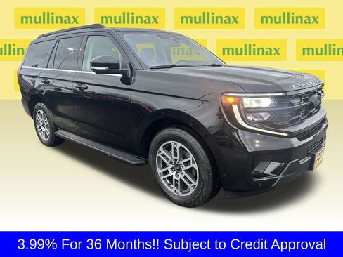 Certified 2025 Ford Expedition Active image 1