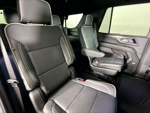 Used 2026 GMC Yukon Elevation w/ Elevation Premium Package image 38