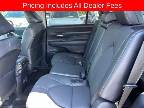 Used 2026 Toyota Grand Highlander FWD image 14