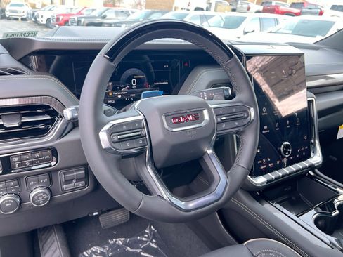 New 2026 GMC Yukon Elevation image 15