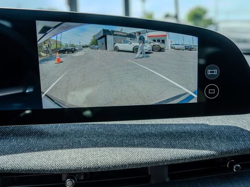 Used 2024 Lucid Air Pure RWD image 11