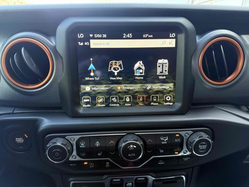 Used 2022 Jeep Gladiator Mojave w/ LED Lighting Group image 33